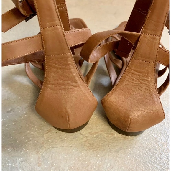 MANOLO BLAHNIK Eliza Caged Sandals - Picture 6 of 7